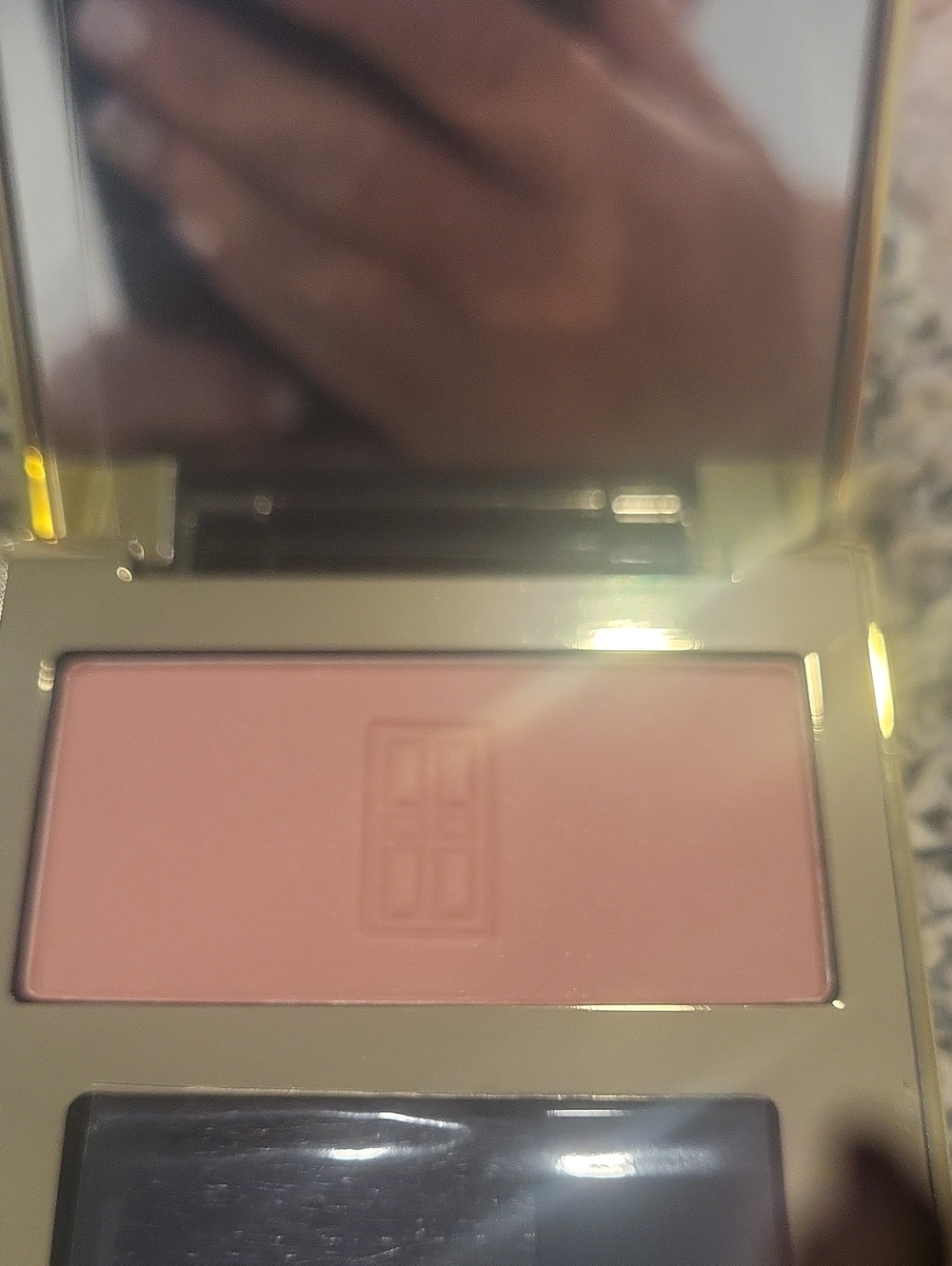 Elizabeth Arden Boxed Beautiful Gold Case Radiance Blush Mirror And Brush - Picture 8 of 9